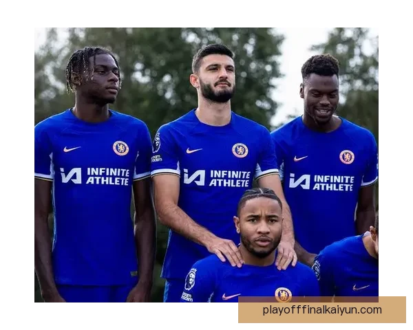 英超伯恩利引援备受关注，球队持续提升阵容竞争力。